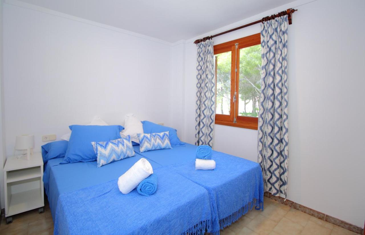 Family Seafront Apt Fantastic Seaview Pollenca Exterior photo