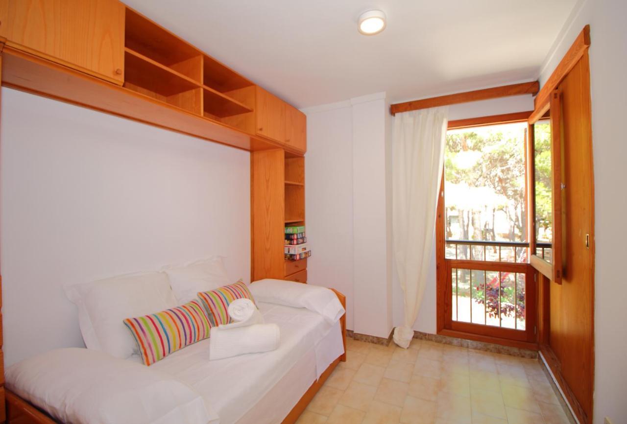 Family Seafront Apt Fantastic Seaview Pollenca Exterior photo